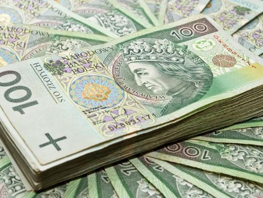25 sierpnia ruszy wypłata “czternastek”; nie trzeba składać wniosku