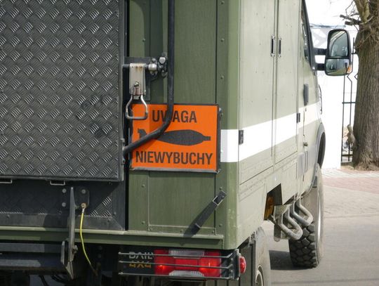 „BĘDZIE MASAKRA!” - kto stoi za alarmami bombowymi?