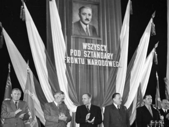 FELIETON. Dziwię się... Lokalny Front Jedności Narodu