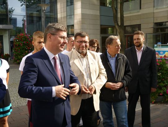 FILM. Przedwyborczy briefing prasowy Grabca cz.2