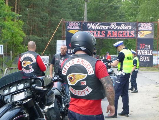 Gang motocyklistów opanował Zegrze