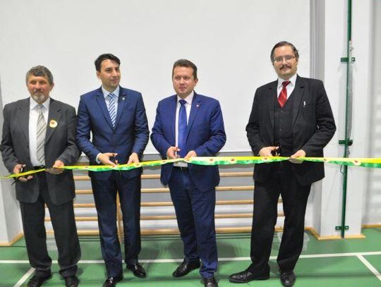 JABŁONNA. 5 rodzin pszczelich ma nowy dom