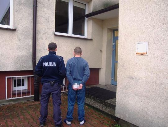 JABŁONNA. Dokonał rozboju i ukradł 2 tys. złotych