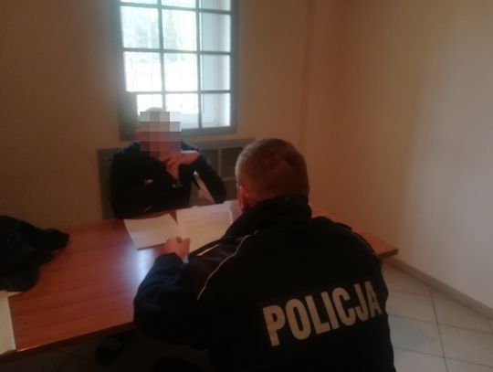 JABŁONNA. Dozór policyjny dla damskiego boksera