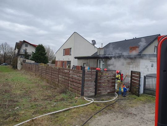 JABŁONNA. Dym był widziany w całym Chotomowie. Pożar na Żeligowskiego