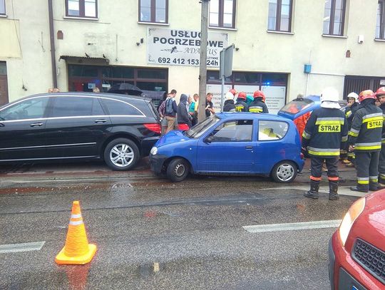 JABŁONNA. Kolizja w centrum [Galeria]