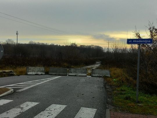 JABŁONNA. Łącznik coraz bliżej