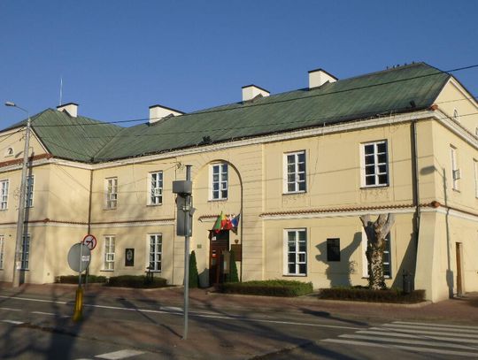 JABŁONNA. Ofensywa inwestycyjna