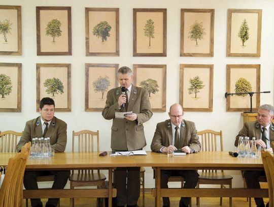 JABŁONNA. Ogólnopolska konferencja leśników