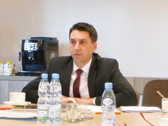 JABŁONNA. Ostry konflikt wójta z nauczycielami