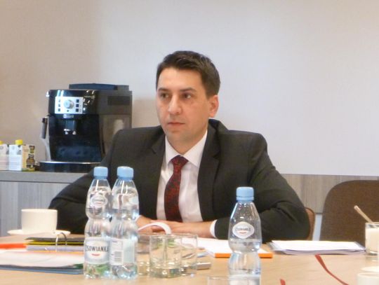 JABŁONNA. Straty finansowe w ośrodku zdrowia