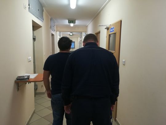 JABŁONNA. Zamienił metki - odpowie za oszustwo