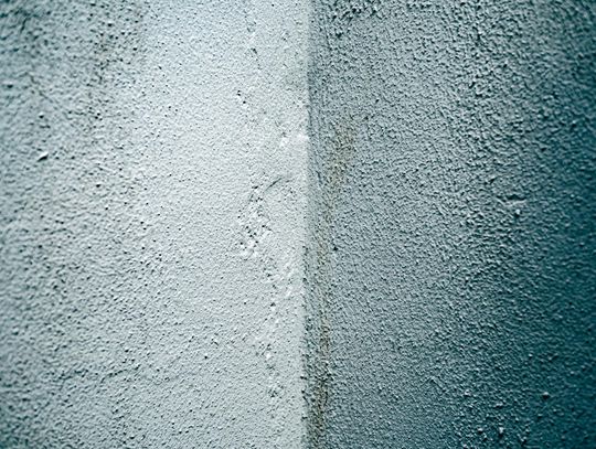Jak skutecznie przeprowadzić osuszanie budynku w Warszawie