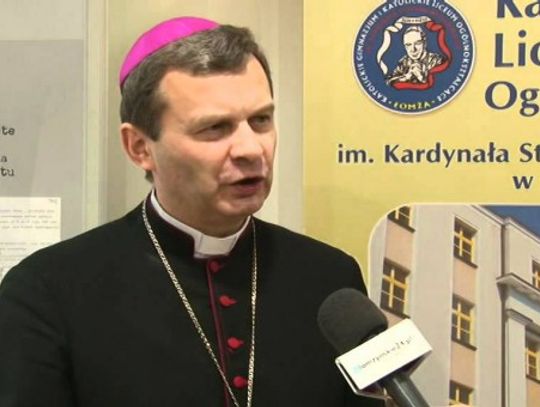 KRAJ. Bp. Bronakowski: Festyny samorządowe bez alkoholu