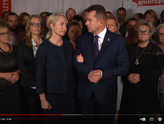 KRÓTKO I NA TEMAT… Jeden wieczór i kilka głupich zdań…?