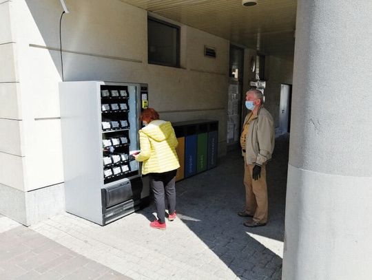 KRÓTKO I NA TEMAT. Maseczkowy szał