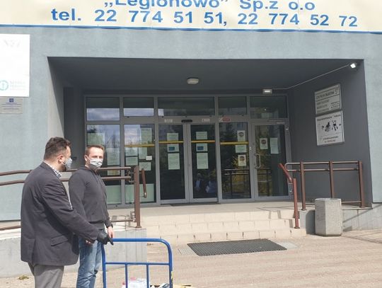 LEGIONOWO. "Apteka z uśmiechem" przekazała środki ochrony osobistej dla DPS-ów