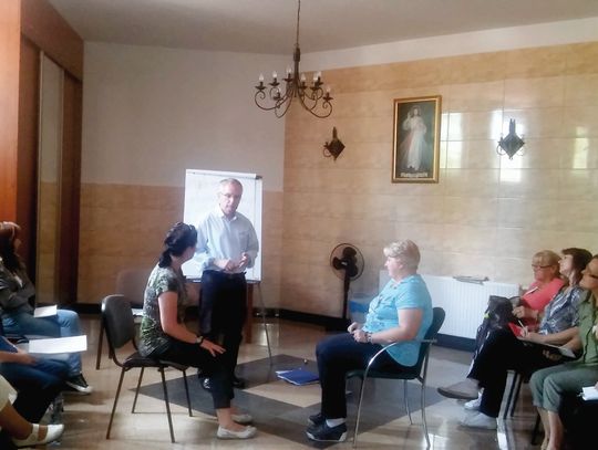 LEGIONOWO. Asertywność w relacjach i zarządzanie personelem