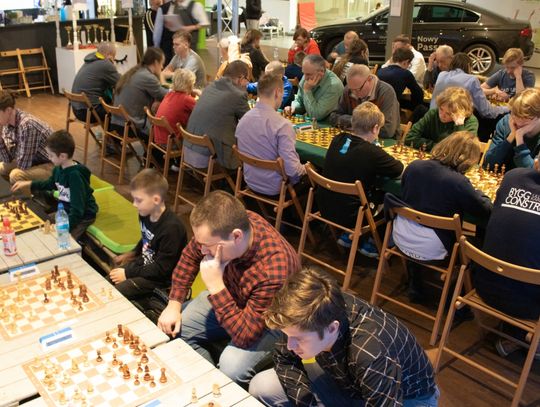LEGIONOWO. Charytatywny Turniej Szachowy „Gramy dla Marysi” [GALERIA]