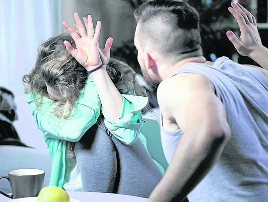 LEGIONOWO. Damski bokser dostał zakaz zbliżania i dozór policyjny