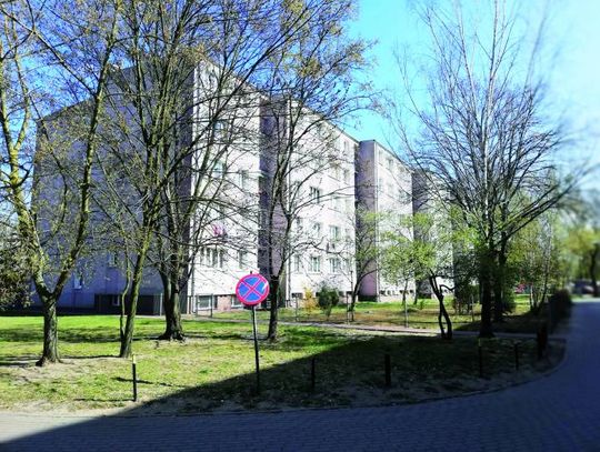LEGIONOWO. Dziecko spadło z 4 piętra (nowe informacje)