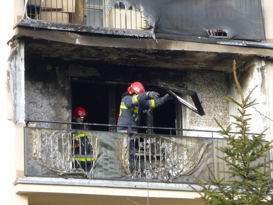 LEGIONOWO.  Groźny pożar na balkonie