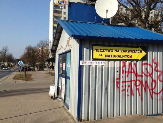 LEGIONOWO. Kiosk przy Mediq i punkt totalizatora sportowego na Sowińskiego zostają