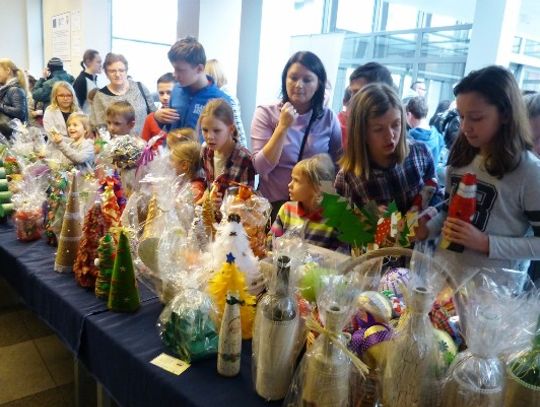 LEGIONOWO. Kolędowanie z fundacją „Promień Słońca”