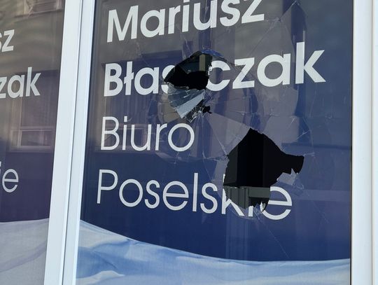 LEGIONOWO. Kolejny atak na siedzibę PiS w Legionowie
