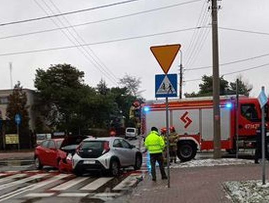 LEGIONOWO. Kolizja trzech pojazdów na Jagiellońskiej [Aktualizacja]