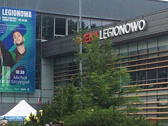 LEGIONOWO. Kpina z mieszkańców z Areną w tle... Czy tak powinien działać budżet obywatelski?