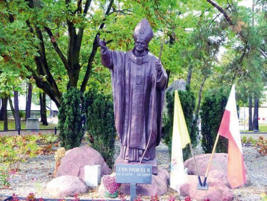 LEGIONOWO. Kradzież dwóch krzyży