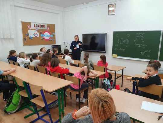 LEGIONOWO. "Kręci mnie bezpieczeństwo... na stoku" - prelekcja w SP nr 8