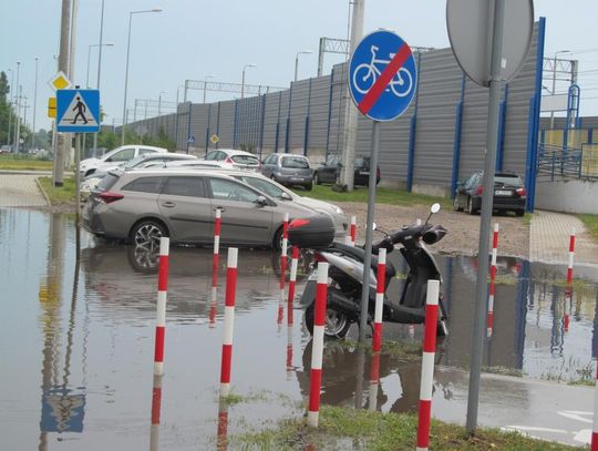 LEGIONOWO. Miasto tonie - skutki nawałnicy