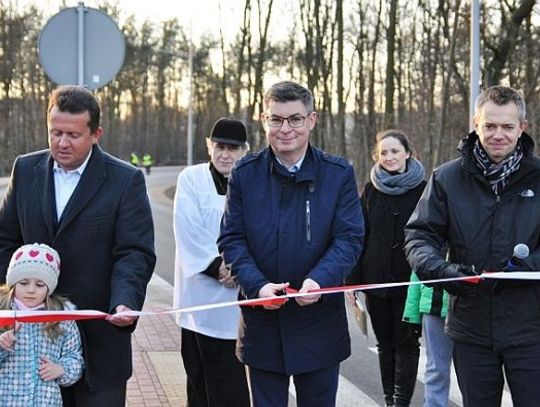 LEGIONOWO. Mikołajkowe otwarcie Nowo-Barskiej