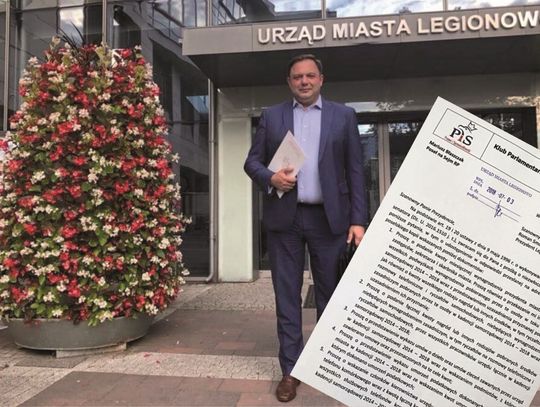 LEGIONOWO. Minister Błaszczak zadał niewygodne pytania Smogorzewskiemu