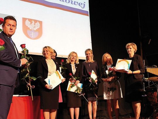 LEGIONOWO. Nagrody za poparcie dla prezydenta?