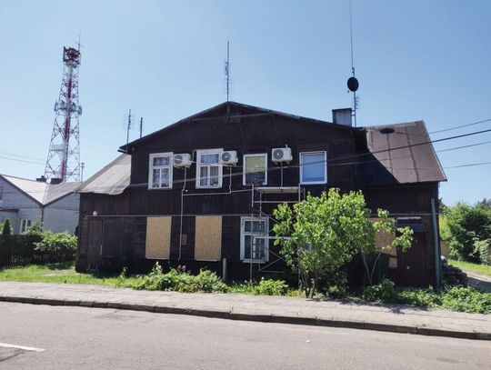 LEGIONOWO. Nie dostali klimatyzatorów  - tylko pompy ciepła