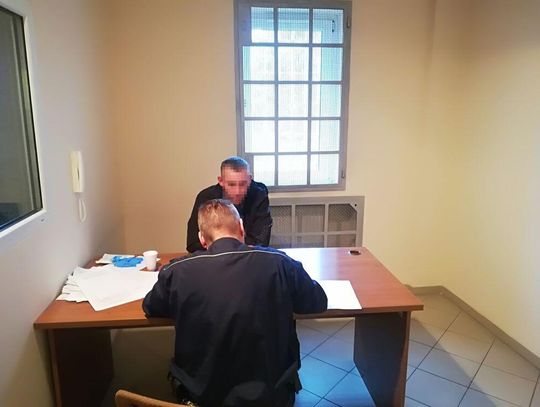 LEGIONOWO. Nietrzeźwy obraził policjantów
