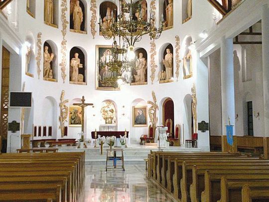 LEGIONOWO. Nowy ksiądz, nowe porządki