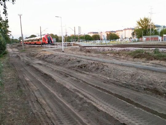 LEGIONOWO. Peron na Piaskach – inwestycyjne niedoróbki