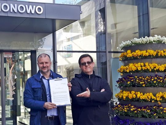 Legionowo. Petycja ws. zmiany nazwy Parku Zdrowia .Nowoczesna ws. Parku  im. Władysława Bartoszewskiego