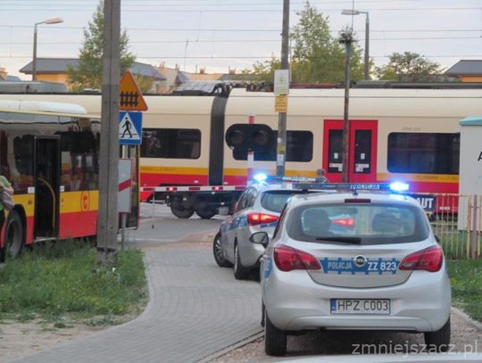 LEGIONOWO - PIASKI. Ustalono tożsamość kobiety potrąconej przez SKM-kę