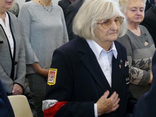 LEGIONOWO. Piękna uroczystość i wzniosłe słowa - Wyróżnienie dla Bronisławy Romanowskiej-Mazur