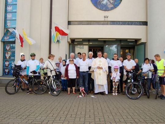 LEGIONOWO. Pielgrzymka rowerowa do Ossowa w 97. rocznicę Bitwy Warszawskiej [galeria]