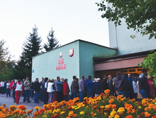 LEGIONOWO. Ponowne otwarcie basenu po eliminacji zagrożenia legionellą