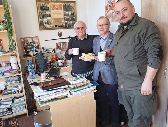 LEGIONOWO. Śliwkowy hołd dla Marszałka