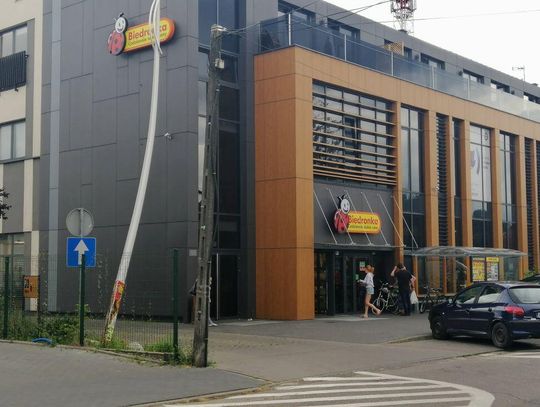 LEGIONOWO. Śmierć pod Biedronką