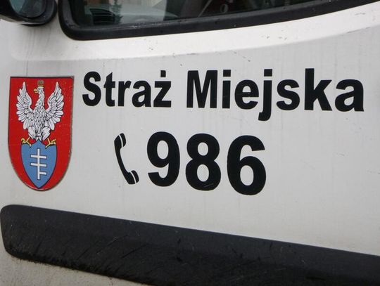 LEGIONOWO. Strażnicy podładują ci akumulator i wyciągną z zaspy
