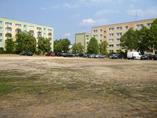 LEGIONOWO. Szacher-macher na Piaskach